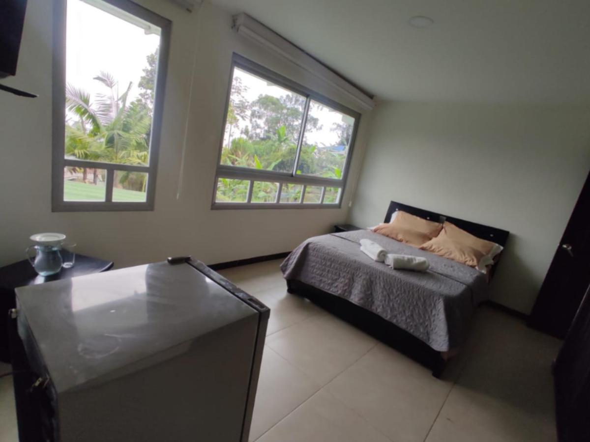 لا ميسا Habitacion Privada En Finca Turistica Hualcala المظهر الخارجي الصورة